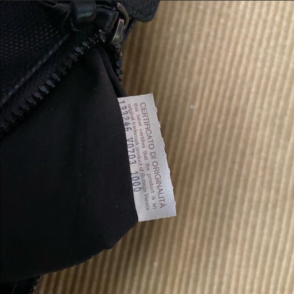 💯% AUTH Bottega Veneta mini Intecciato. - Picture 5 of 5